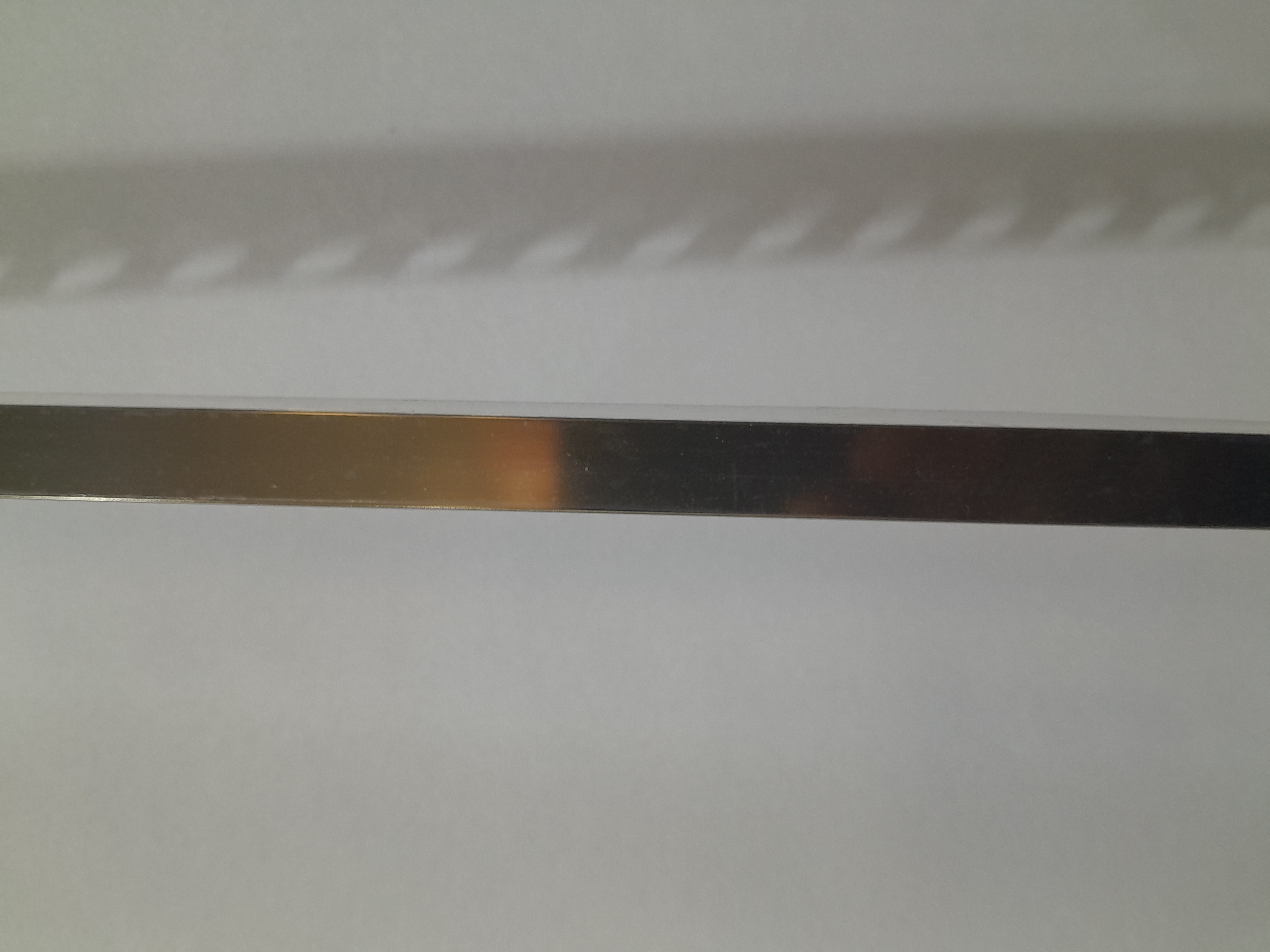 BAGUETTE ALU COULEUR BRONZE DROITE12 MM
